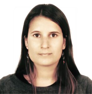 Esp. Mariana Frechtel